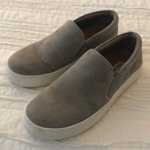 Steve Madden slip on tennis shoes